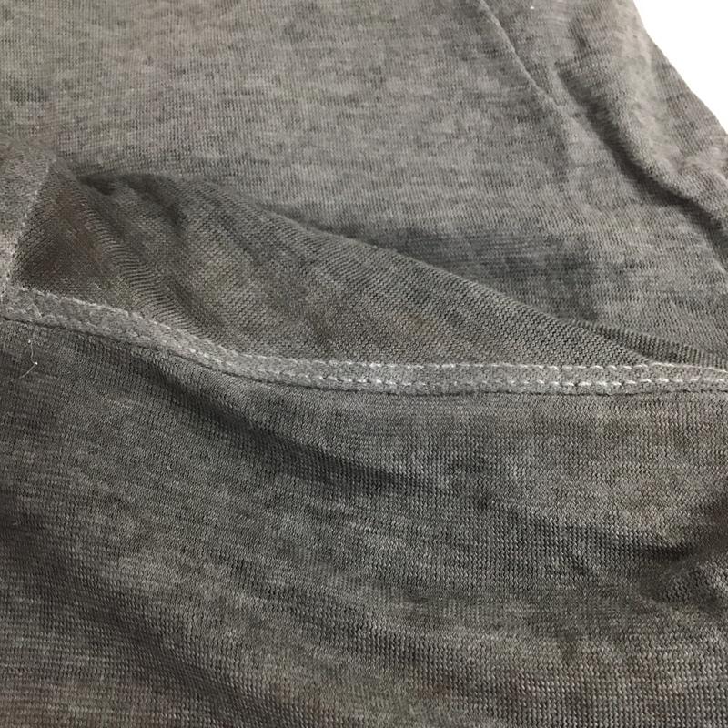 ディーゼル DIESEL Tシャツ 半袖 半袖カットソー プリントTシャツ Vネックカットソー M ロゴ、文字 ダークグレー / ダークグレー / メンズ USED 古着 中古 10159636