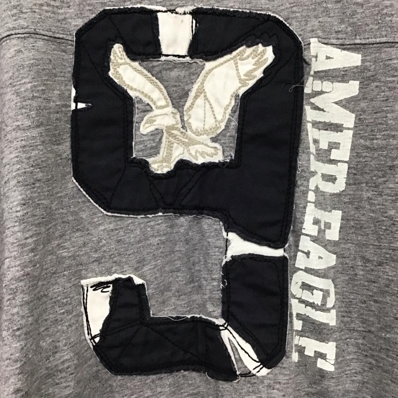 アメリカンイーグル AMERICANEAGLE Tシャツ 半袖 半袖カットソー プリントTシャツ クルーネックカットソー M ロゴ、文字 灰 / グレー / gray メンズ USED 古着 中古 10159639