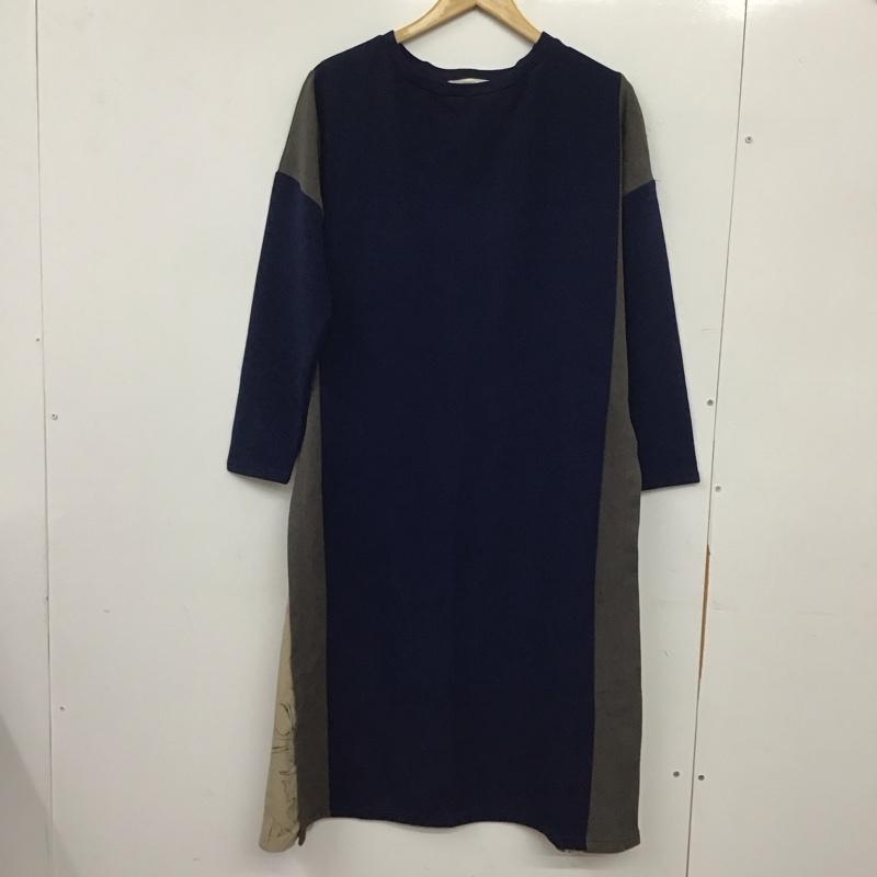 チャオパニック CIAOPANIC ワンピース ロングスカート 長袖ロングワンピース フレアスカート FREE プリント 紺 / ネイビー / navy X 灰 / グレー / gray レディース USED 古着 中古 10159659