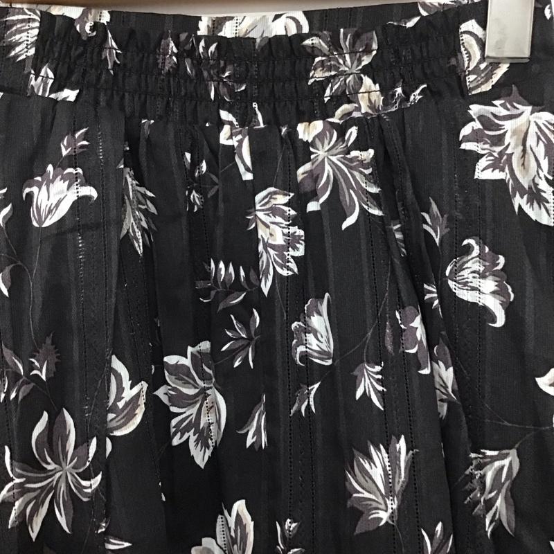 アズールバイマウジー AZUL BY MOUSSY スカート ロングスカート ロングスカート フレアスカート S プリント 黒 / ブラック / black レディース USED 古着 中古 10159678
