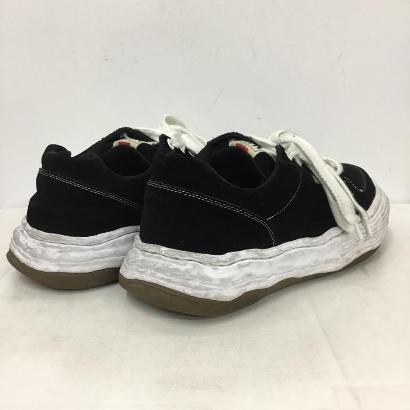 メゾンミハラヤスヒロ Maison MIHARA YASUHIRO スニーカー スニーカー A15FW702 ローカットスニーカー 47 箱有 ロゴ、文字 黒 / ブラック / black X 白 / ホワイト / white メンズ USED 古着 中古 10159684
