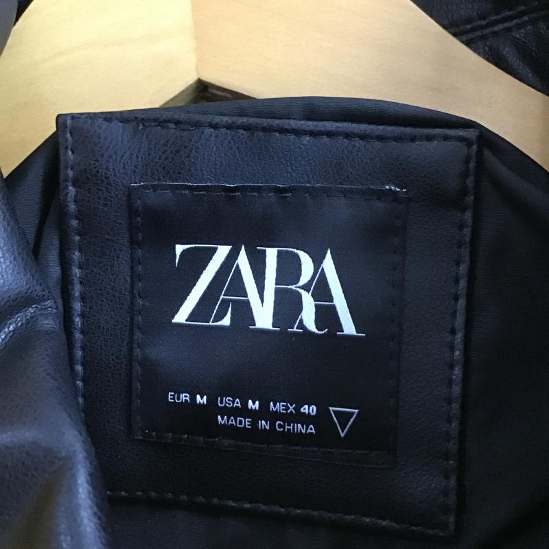ザラ ZARA ジャケット、上着 ジャンパー、ブルゾン カジュアルジャケット アウター カラージャケット フロントボタン M ロゴ、文字 黒 / ブラック / black X 黄 / イエロー / yellow メンズ USED 古着 中古 10159725