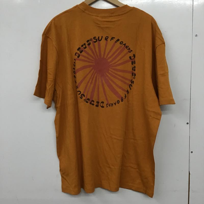 デウスエクスマキナ DEUS EX MACHINA Tシャツ 半袖 半袖カットソー プリントTシャツ クルーネックカットソー L ロゴ、文字 橙 / オレンジ / orange メンズ USED 古着 中古 10159734