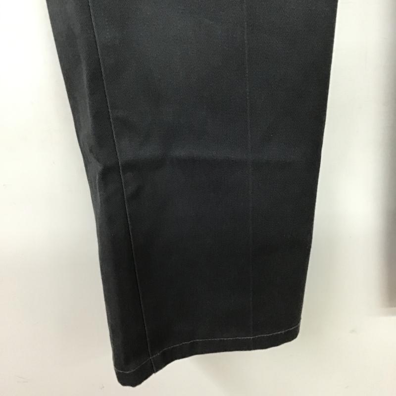 ディッキーズ Dickies パンツ ワークパンツ、ペインターパンツ ワークパンツ ワイドパンツ カジュアルパンツ 28インチ ロゴ、文字 ダークグレー / ダークグレー / メンズ USED 古着 中古 10159772