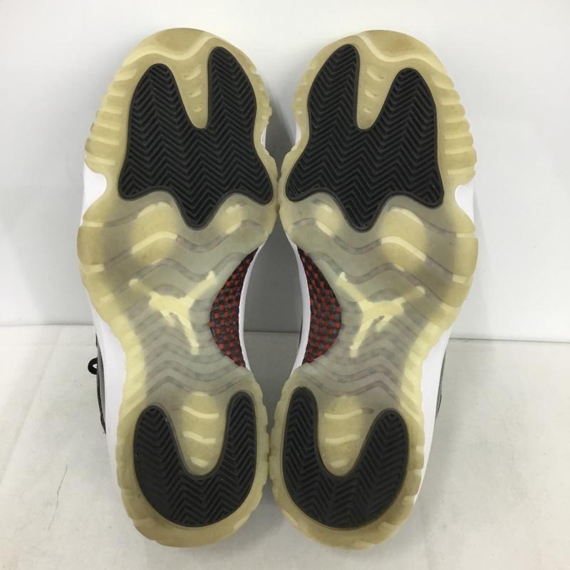 ナイキ NIKE スニーカー スニーカー AV2187-001 AIR JORDAN 11 RETRO LOW 28.5cm 箱有 28.5cm ワンポイント 黒 / ブラック / black X 白 / ホワイト / white メンズ USED 古着 中古 10159834