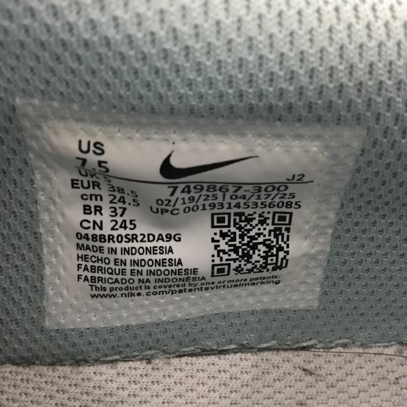 ナイキ NIKE スニーカー スニーカー 749867-300 コート ロイヤル 24.5cm 24.5cm ロゴ、文字 水色 / ライトブルー / レディース USED 古着 中古 10159835