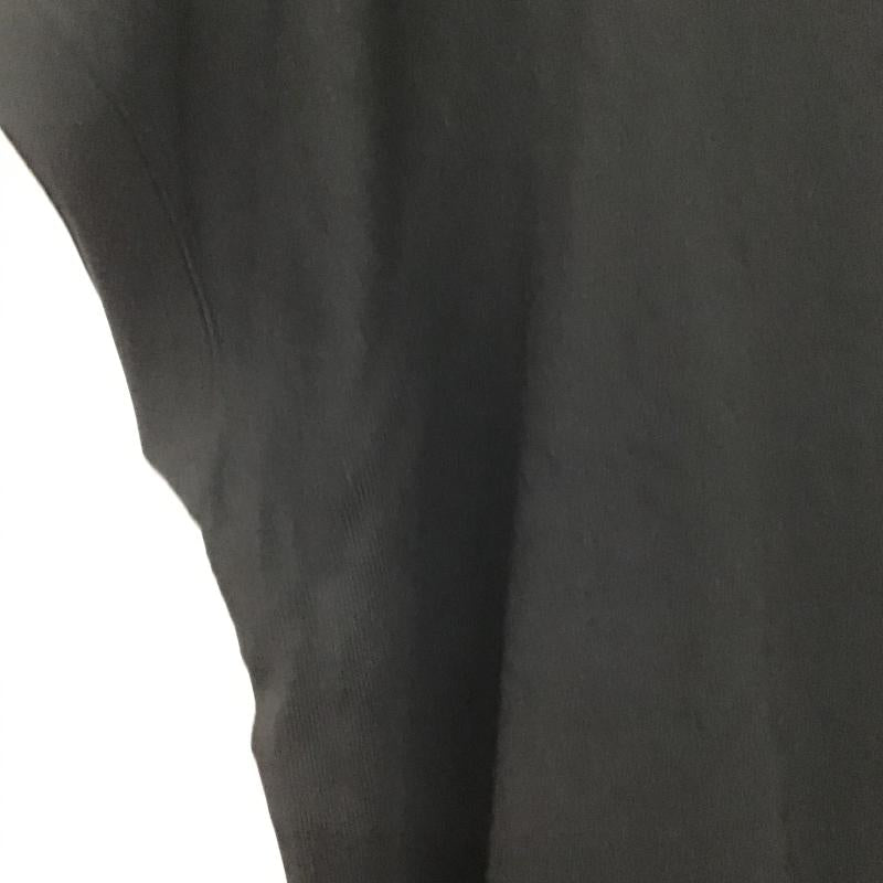 ニコアンド niko and... カットソー 半袖 半袖カットソー 無地Tシャツ クルーネックカットソー 4 無地 黒 / ブラック / black レディース USED 古着 中古 10160004