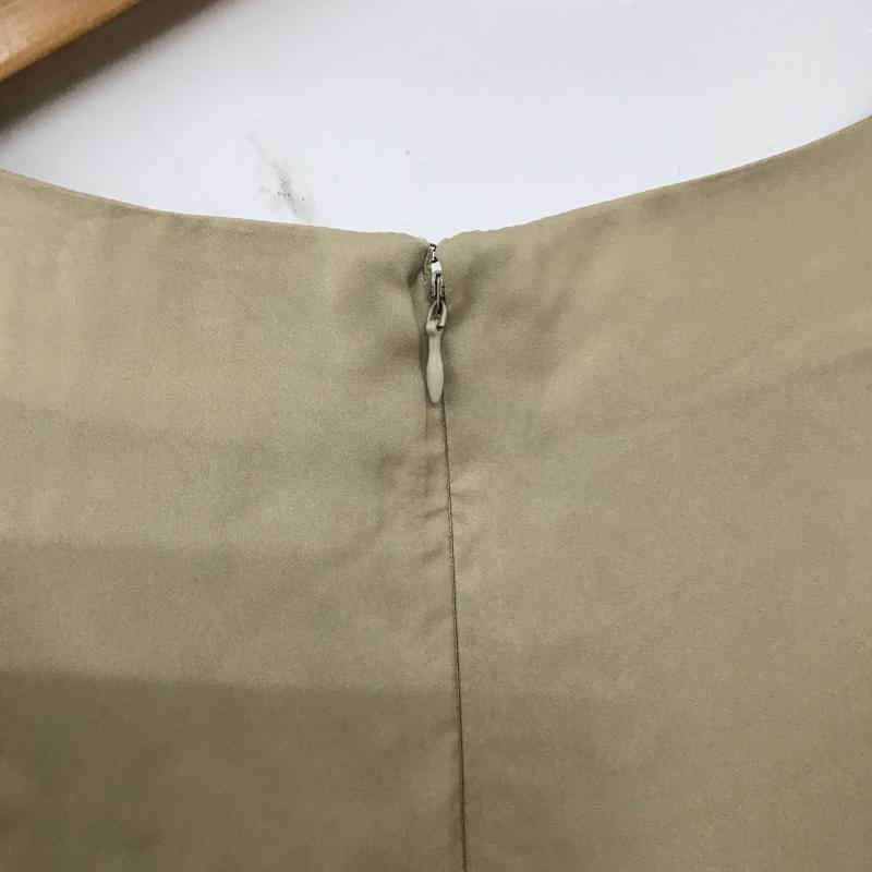 アーバンリサーチ URBAN RESEARCH カットソー 長袖 長袖カットソー 無地カットソー ジップアップ ONE SIZE 無地 ベージュ / ベージュ / beige X 紺 / ネイビー / navy レディース USED 古着 中古 10160020