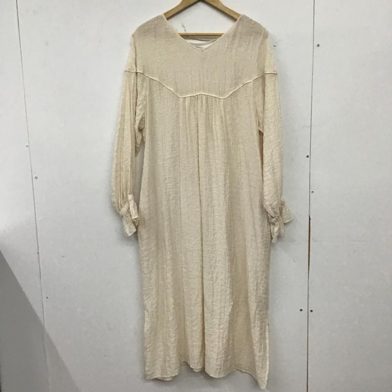 アーバンリサーチ URBAN RESEARCH ワンピース ロングスカート 長袖ロングワンピース フレアスカート FREE 無地 アイボリー / アイボリー / レディース USED 古着 中古 10160042
