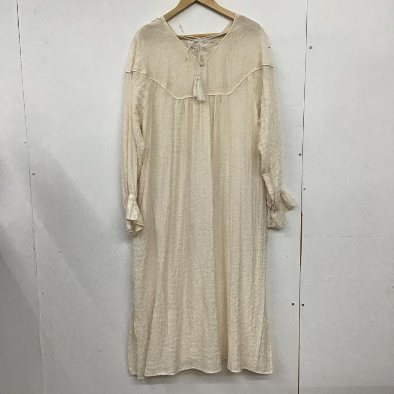 アーバンリサーチ URBAN RESEARCH ワンピース ロングスカート 長袖ロングワンピース フレアスカート FREE 無地 アイボリー / アイボリー / レディース USED 古着 中古 10160042