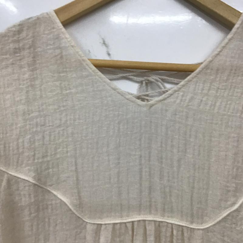 アーバンリサーチ URBAN RESEARCH ワンピース ロングスカート 長袖ロングワンピース フレアスカート FREE 無地 アイボリー / アイボリー / レディース USED 古着 中古 10160042