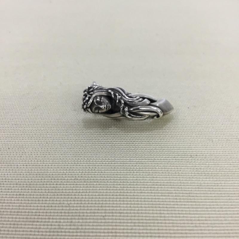 マッドグラフィティ Mad Graffiti アクセサリー ピアス 片耳用  銀 / シルバー / silver color メンズ USED 古着 中古 10160053