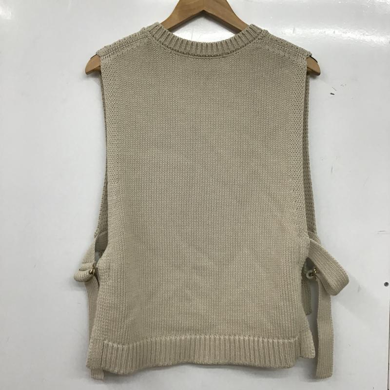 ニジュウサンク 23区 ベスト ベスト プルオーバー 38 無地 ベージュ / ベージュ / beige レディース USED 古着 中古 10160078
