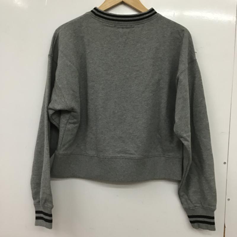 チコ CHICO トレーナー 長袖 長袖トレーナー スウェット クルーネック プルオーバー FREE ロゴ、文字 灰 / グレー / gray レディース USED 古着 中古 10160117