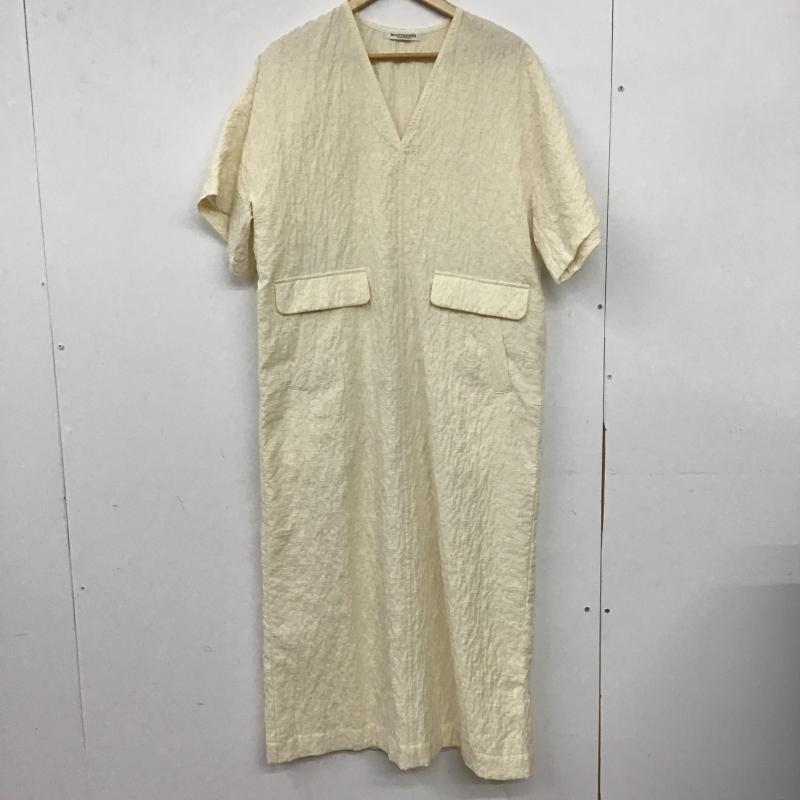 ビューティアンドユースユナイテッドアローズ BEAUTY&YOUTH UNITED ARROWS ワンピース ロングスカート 1626-137-4441 ジャガードVネックワンピース 無地 オフホワイト / オフホワイト / レディース USED 古着 中古 10160169