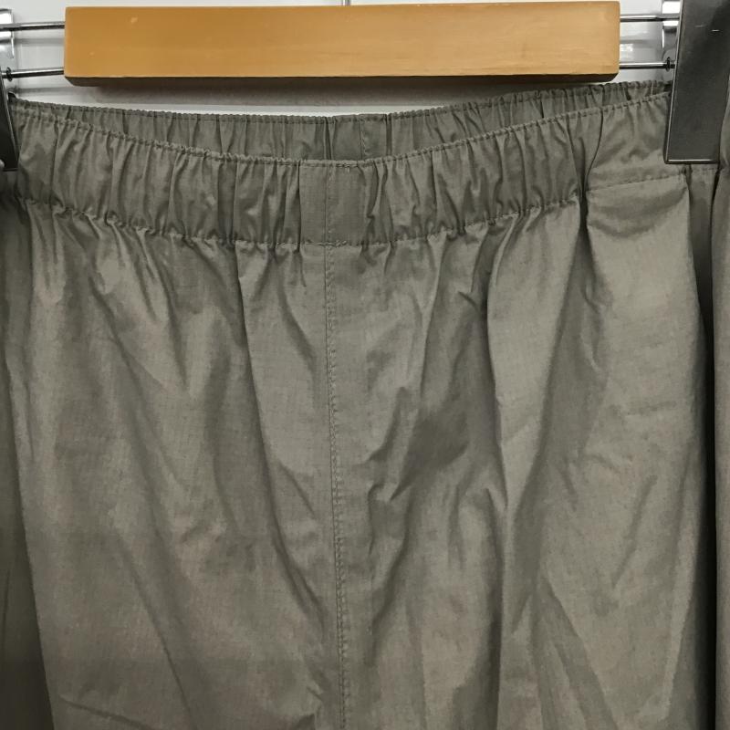 コロンビア Columbia パンツ ワークパンツ、ペインターパンツ ワイドパンツ カジュアルパンツ ワークパンツ ナイロンパンツ L ロゴ、文字 灰 / グレー / gray メンズ USED 古着 中古 10160188