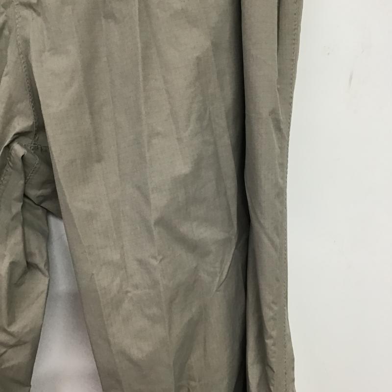 コロンビア Columbia パンツ ワークパンツ、ペインターパンツ ワイドパンツ カジュアルパンツ ワークパンツ ナイロンパンツ L ロゴ、文字 灰 / グレー / gray メンズ USED 古着 中古 10160188