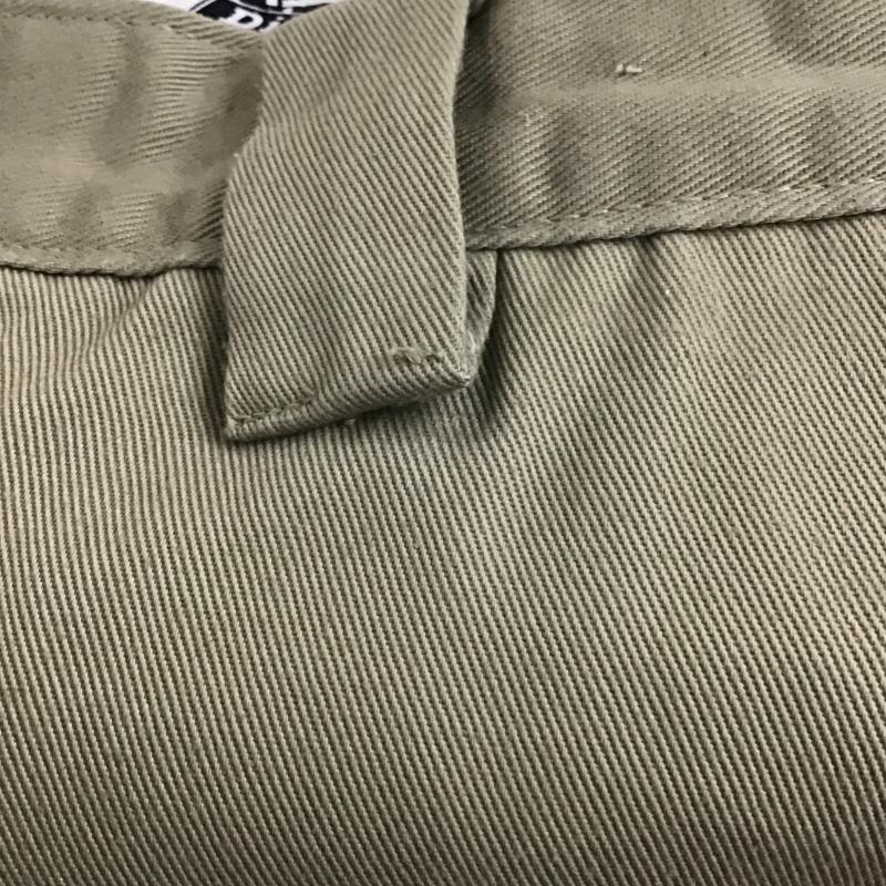 ディッキーズ Dickies パンツ ショートパンツ ショートパンツ ハーフパンツ カジュアルパンツ 32インチ ロゴ、文字 ベージュ / ベージュ / beige メンズ USED 古着 中古 10160191