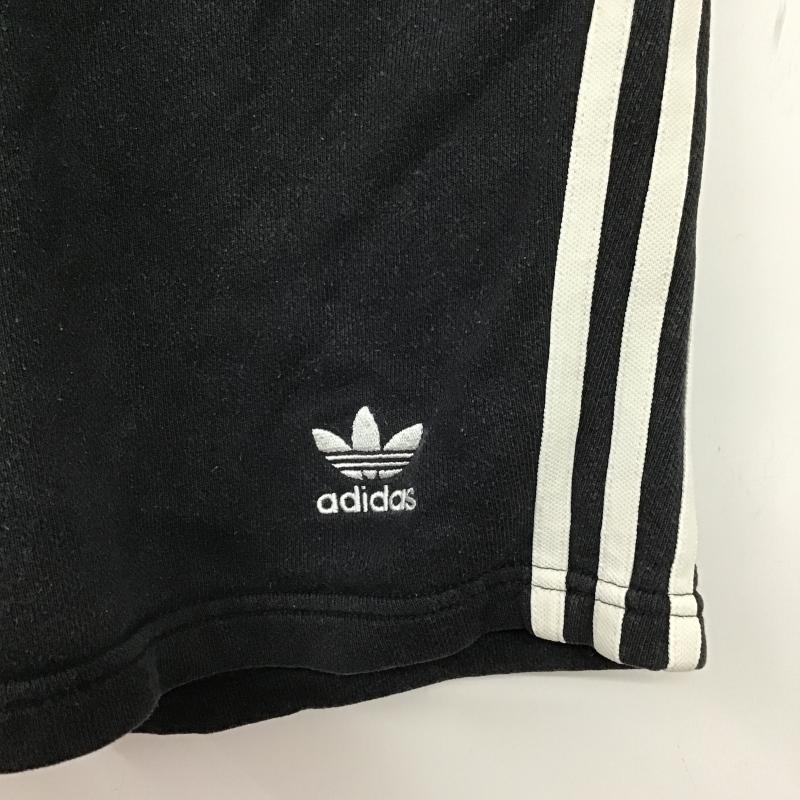 アディダス adidas パンツ ショートパンツ ハーフパンツ ショートパンツ カジュアルパンツ M ロゴ、文字 ダークグレー / ダークグレー / メンズ USED 古着 中古 10160192