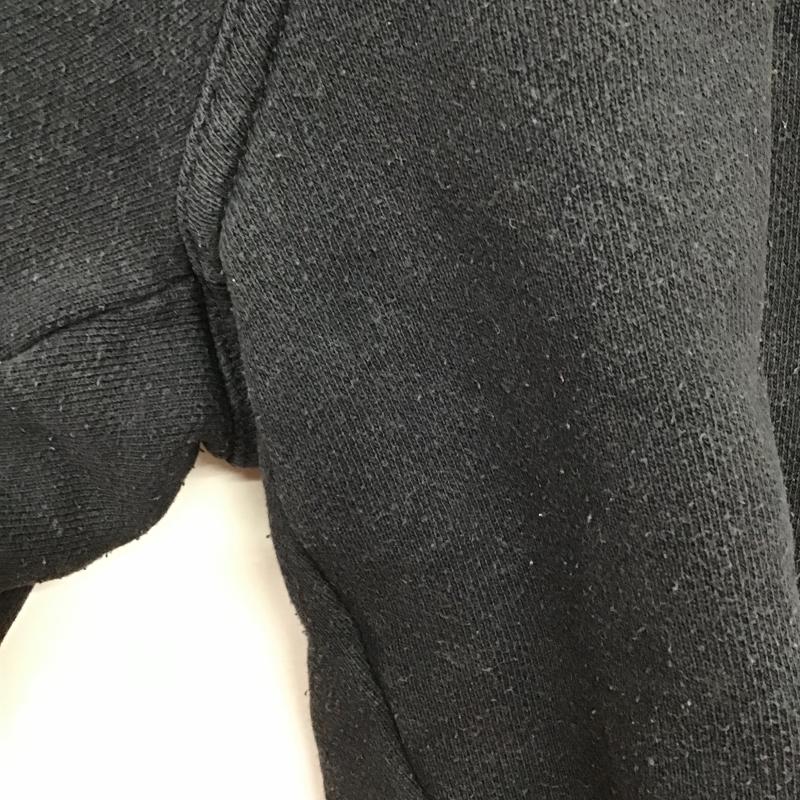 アディダス adidas パンツ ショートパンツ ハーフパンツ ショートパンツ カジュアルパンツ M ロゴ、文字 ダークグレー / ダークグレー / メンズ USED 古着 中古 10160192