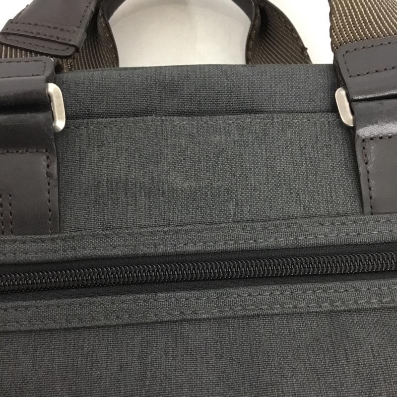トゥミ TUMI ブリーフケース、書類かばん ブリーフケース、書類かばん 222619AT2 ブルックス スリム ブリーフ ロゴ、文字 ダークグレー / ダークグレー / X ダークブラウン / ダークブラウン / メンズ USED 古着 中古 10160247