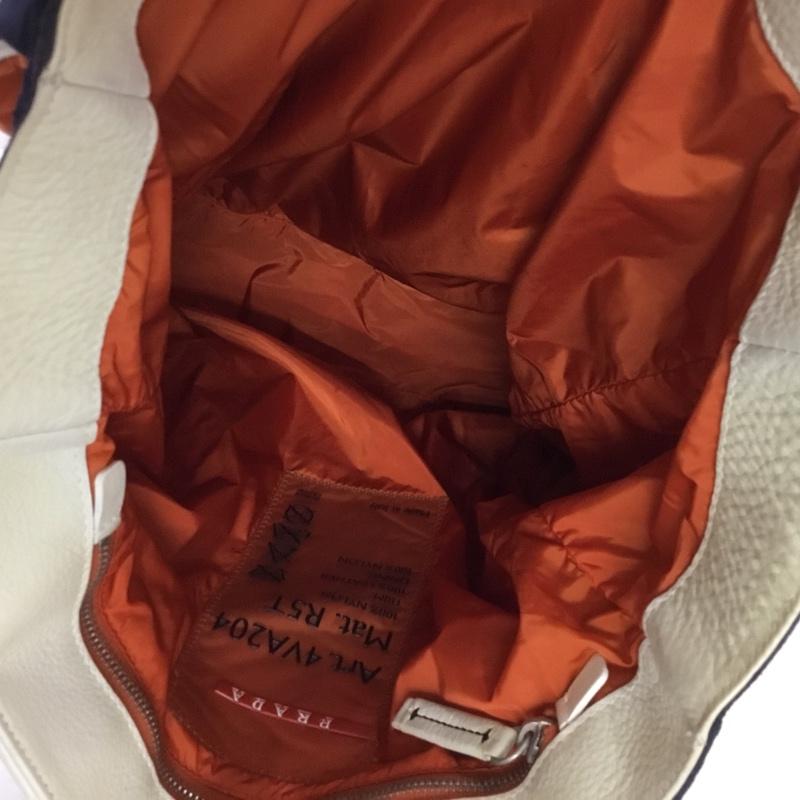 プラダ PRADA トートバッグ トートバッグ ナイロンバッグ ロゴ、文字 白 / ホワイト / white X 橙 / オレンジ / orange X 紺 / ネイビー / navy メンズ USED 古着 中古 10160248