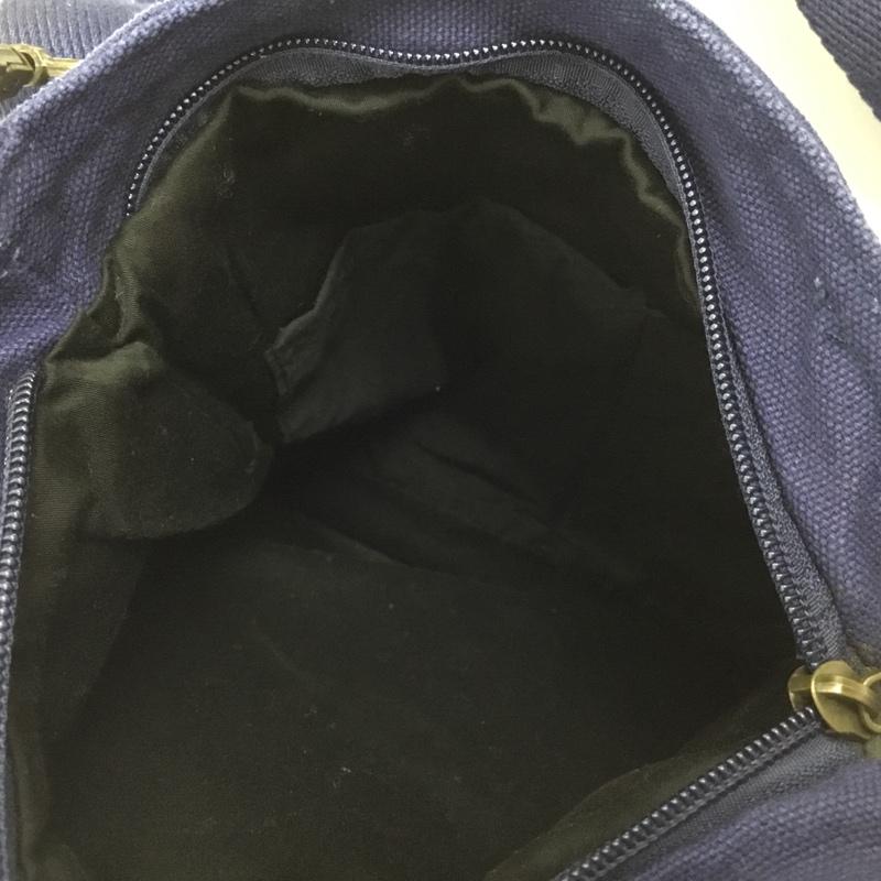 アバクロンビーアンドフィッチ ABERCROMBIE&FITCH ショルダーバッグ ショルダーバッグ キャンバス地 プリント 紺 / ネイビー / navy メンズ USED 古着 中古 10160253