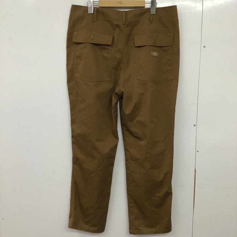 ディッキーズ Dickies パンツ ワークパンツ、ペインターパンツ ワークパンツ ワイドパンツ カジュアルパンツ XL ロゴ、文字 キャメル / キャメル / メンズ USED 古着 中古 10160292