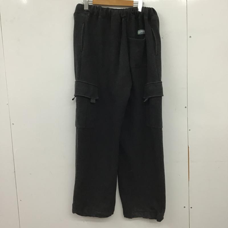 ディスカス DISCUS パンツ ワークパンツ、ペインターパンツ スウェットパンツ ワイドパンツ カジュアルパンツ カーゴパンツ L ロゴ、文字 ダークグレー / ダークグレー / メンズ USED 古着 中古 10160325