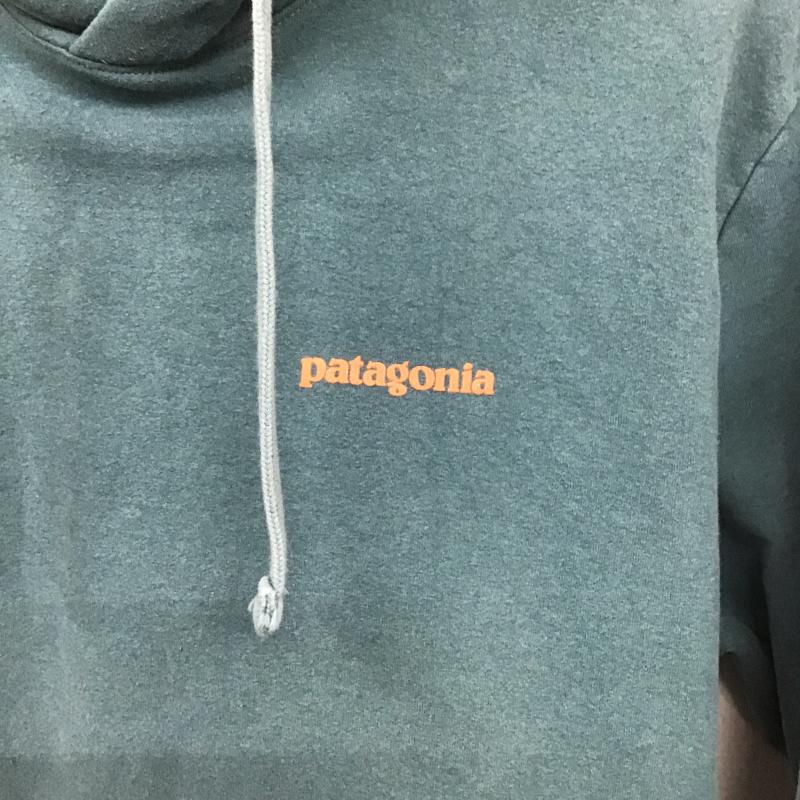 パタゴニア patagonia パーカー 長袖 長袖パーカー プルオーバーパーカー スウェット S ロゴ、文字 青 / ブルー / blue メンズ USED 古着 中古 10160508