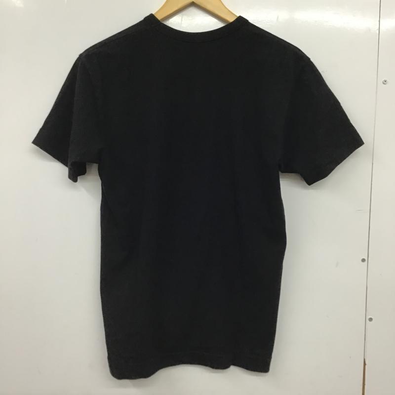 プレイコムデギャルソン PLAY COMME des GARCONS Tシャツ 半袖 半袖カットソー プリントTシャツ クルーネックカットソー M ロゴ、文字 黒 / ブラック / black メンズ USED 古着 中古 10160520