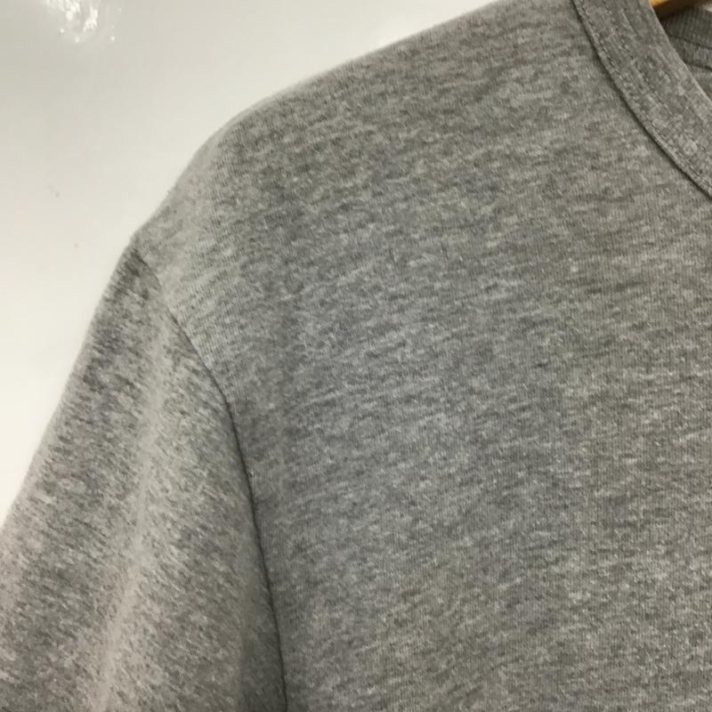 プレイコムデギャルソン PLAY COMME des GARCONS Tシャツ 半袖 半袖カットソー プリントTシャツ クルーネックカットソー M ロゴ、文字 灰 / グレー / gray メンズ USED 古着 中古 10160541
