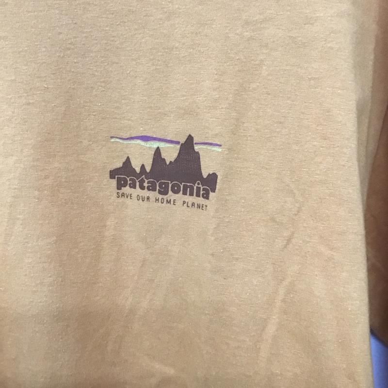 パタゴニア patagonia Tシャツ 半袖 半袖カットソー プリントTシャツ クルーネックカットソー S ロゴ、文字 橙 / オレンジ / orange メンズ USED 古着 中古 10160558