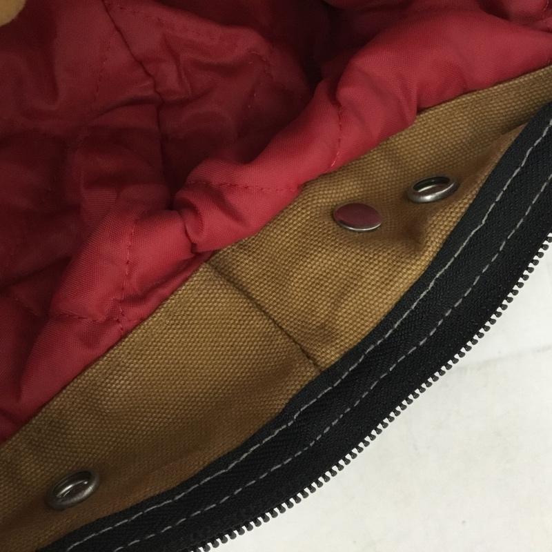 カーハート Carhartt ウエストバッグ ウエストバッグ リメイクバッグ ロゴ、文字 キャメル / キャメル / メンズ USED 古着 中古 10160583