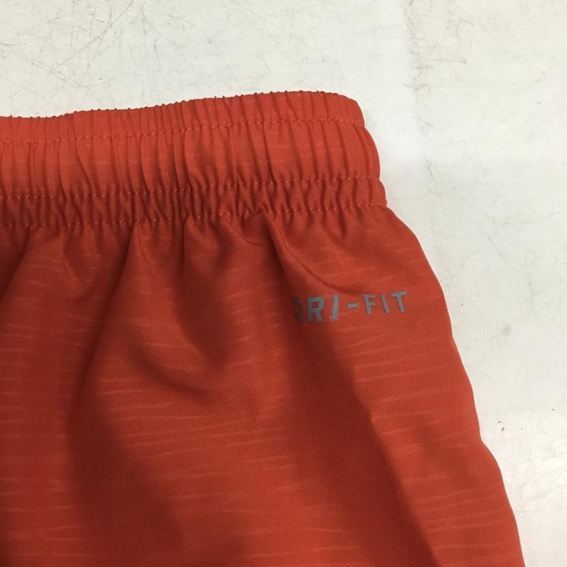 ナイキ NIKE パンツ ショートパンツ 723943-696 アンラインド モダン エンボス テンポ ショート L ロゴ、文字 赤 / レッド / red レディース USED 古着 中古 10160677