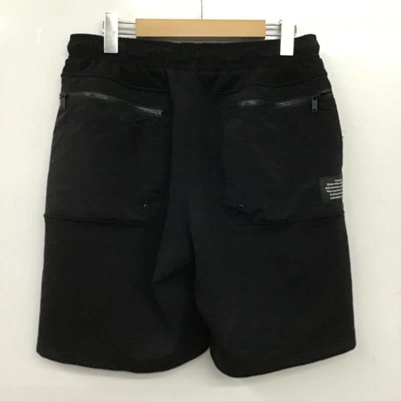 ジーユー GU パンツ ショートパンツ 321-351033 ハーフパンツ M ロゴ、文字 黒 / ブラック / black メンズ USED 古着 中古 10160681