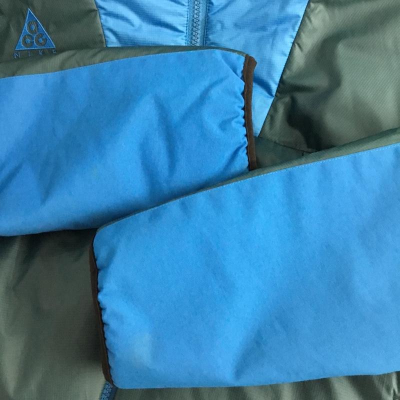 ナイキ エィシージー NIKE ACG ジャケット、上着 ジャンパー、ブルゾン ジップアップジャケット ダウンジャケット アウター L ロゴ、文字 青 / ブルー / blue X 緑 / グリーン / green メンズ USED 古着 中古 10160761