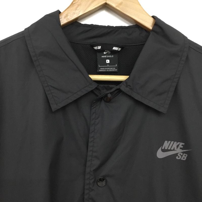 ナイキ NIKE ジャケット、上着 ジャンパー、ブルゾン ナイロンジャケット フロントボタン アウター L ロゴ、文字 黒 / ブラック / black メンズ USED 古着 中古 10160776