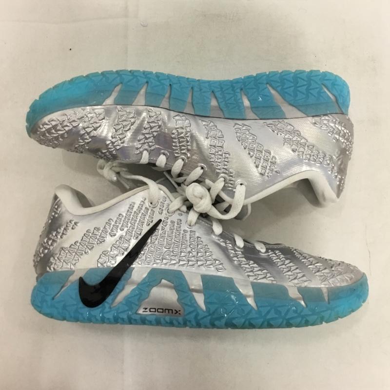 ナイキ NIKE スニーカー スニーカー IU7239 002 JA 3 Cloud Island EP 28cm 箱有 ジュラシックパーク バスケットボールシューズ 28.0cm ロゴ、文字 銀 / シルバー / silver color X 水色 / ライトブルー / メンズ USED 古着 中古 10160814