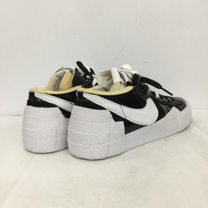 ナイキ NIKE スニーカー スニーカー DM6443-001 BLAZER LOW SACAI 28cm 箱有 28.0cm ロゴ、文字 白 / ホワイト / white X 黒 / ブラック / black メンズ USED 古着 中古 10160821