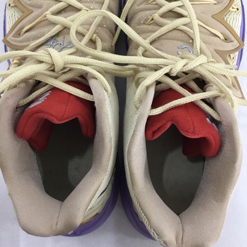 ナイキ NIKE スニーカー スニーカー CI9961-900 KYRIE 5 CONCEPTS TV PE 3 EP 28cm 28.0cm ロゴ、文字 ベージュ / ベージュ / beige X 紫 / パープル / purple メンズ USED 古着 中古 10160826