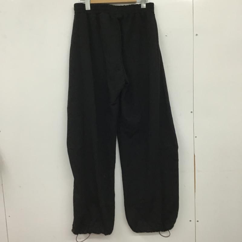 マウジー MOUSSY ボトムス ボトムス 010ISS81-8081-4 CURVE LINE SWEAT PANTS スウェットパンツ 2 無地 黒 / ブラック / black レディース USED 古着 中古 10160880