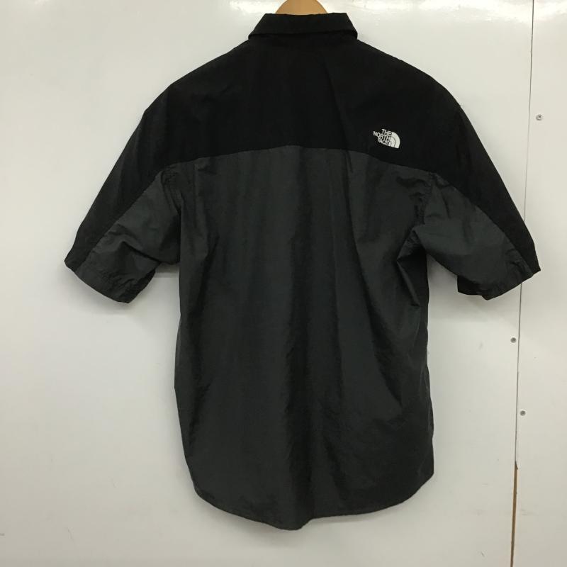 ザノースフェイス THE NORTH FACE シャツ、ブラウス 半袖 半袖シャツ プリントシャツ ポケットシャツ S ロゴ、文字 ダークグレー / ダークグレー / メンズ USED 古着 中古 10160899