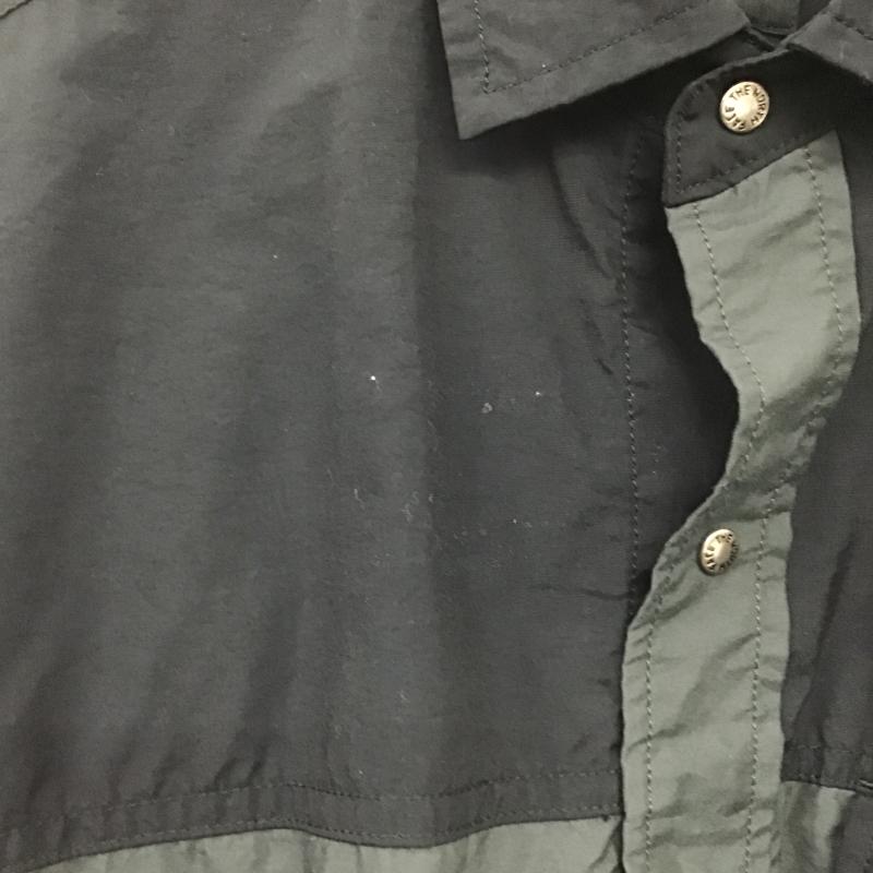 ザノースフェイス THE NORTH FACE シャツ、ブラウス 半袖 半袖シャツ プリントシャツ ポケットシャツ S ロゴ、文字 ダークグレー / ダークグレー / メンズ USED 古着 中古 10160899