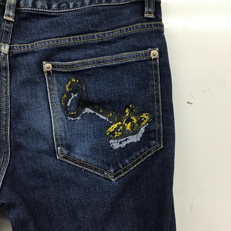 ヴィヴィアンウエストウッドマン Vivienne Westwood MAN パンツ デニム、ジーンズ デニムパンツ スリムパンツ カジュアルパンツ ストレッチパンツ 46インチ プリント インディゴ / インディゴ / Indigo メンズ USED 古着 中古 10160902