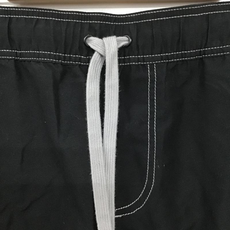 トゥルーレリジョン TRUE RELIGION パンツ ショートパンツ ショートパンツ ハーフパンツ カジュアルパンツ L ロゴ、文字 黒 / ブラック / black メンズ USED 古着 中古 10160905
