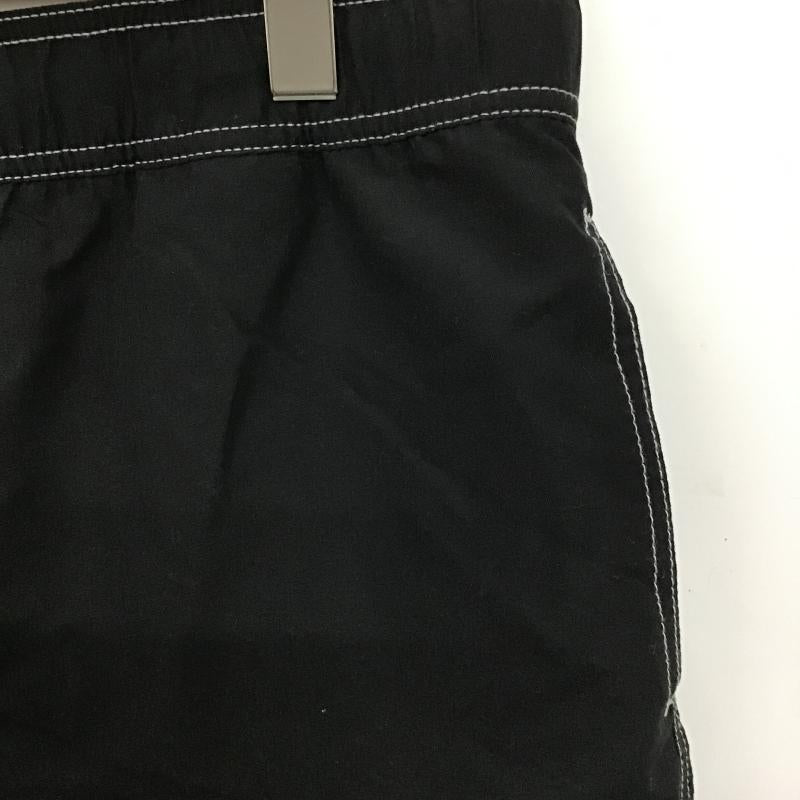 トゥルーレリジョン TRUE RELIGION パンツ ショートパンツ ショートパンツ ハーフパンツ カジュアルパンツ L ロゴ、文字 黒 / ブラック / black メンズ USED 古着 中古 10160905
