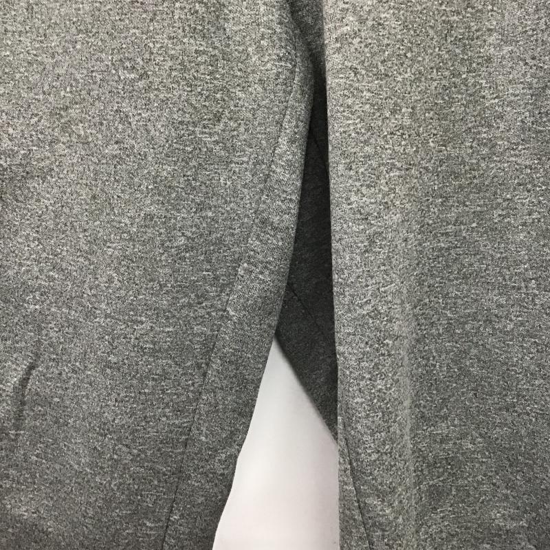 ナイキ NIKE パンツ ワークパンツ、ペインターパンツ ジャージパンツ スリムパンツ ストレッチ S 無地 灰 / グレー / gray メンズ USED 古着 中古 10160907
