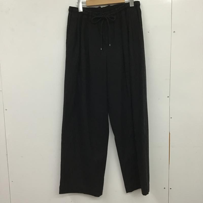 マーカウェア markaware パンツ スラックス スラックスパンツ ワイドパンツ カジュアルパンツ 2 無地 黒 / ブラック / black メンズ USED 古着 中古 10160928