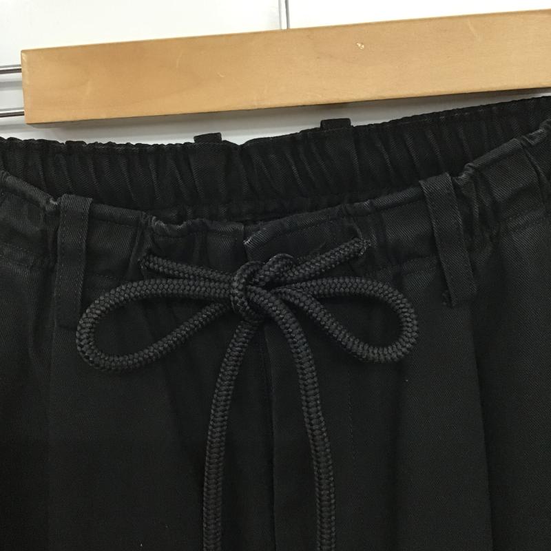 マーカウェア markaware パンツ スラックス スラックスパンツ ワイドパンツ カジュアルパンツ 2 無地 黒 / ブラック / black メンズ USED 古着 中古 10160928